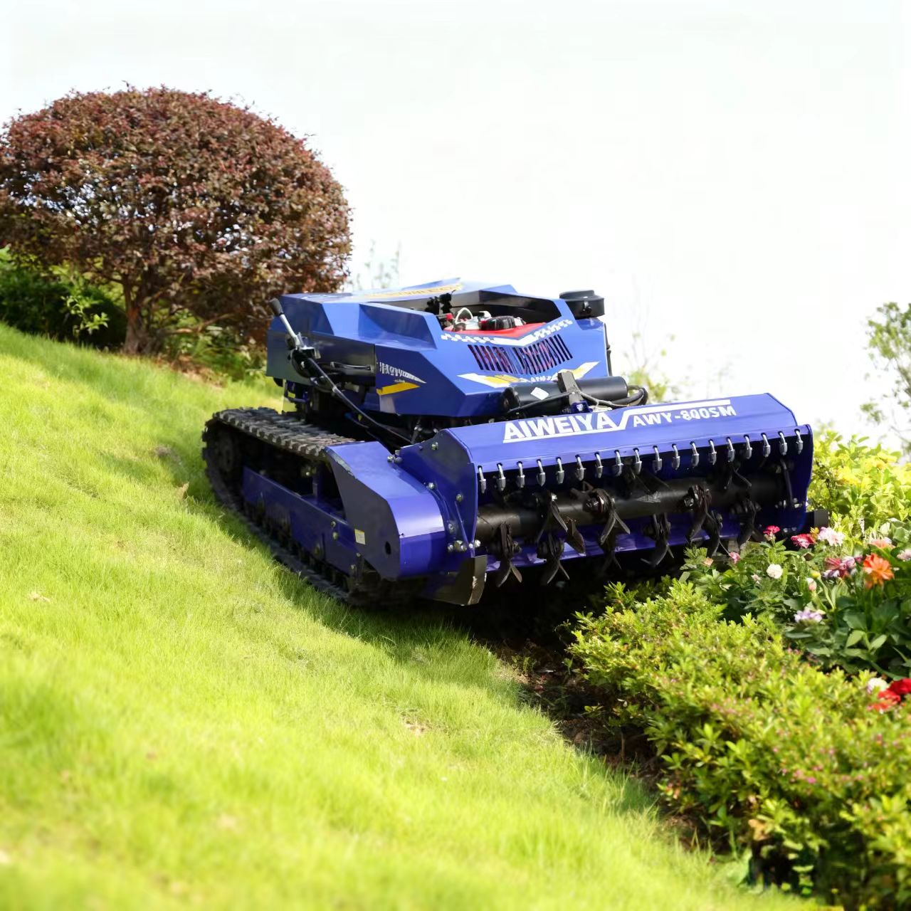 Robot Chassis - カスタマイズ可能なガソリン式芝刈り機、全地形対応クローラーシャーシ搭載、強力な登坂能力、果樹園や複雑な地形での草刈りに最適